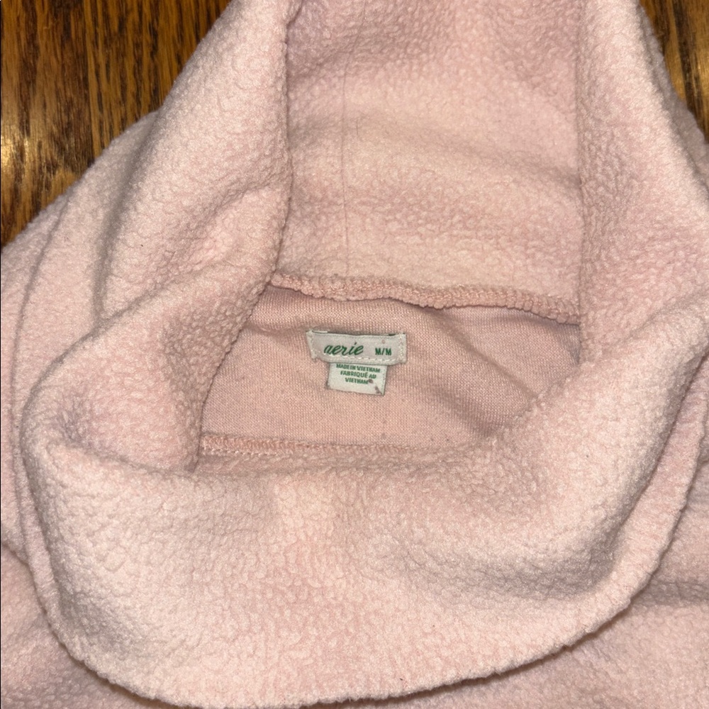 Aerie fleece - Picture 2 of 4